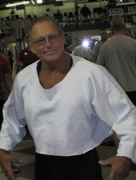 Steve Michalik is best known for his amazing knowledge about the human body as a fitness trainer and life coach. How old was Steve at the time of his death?